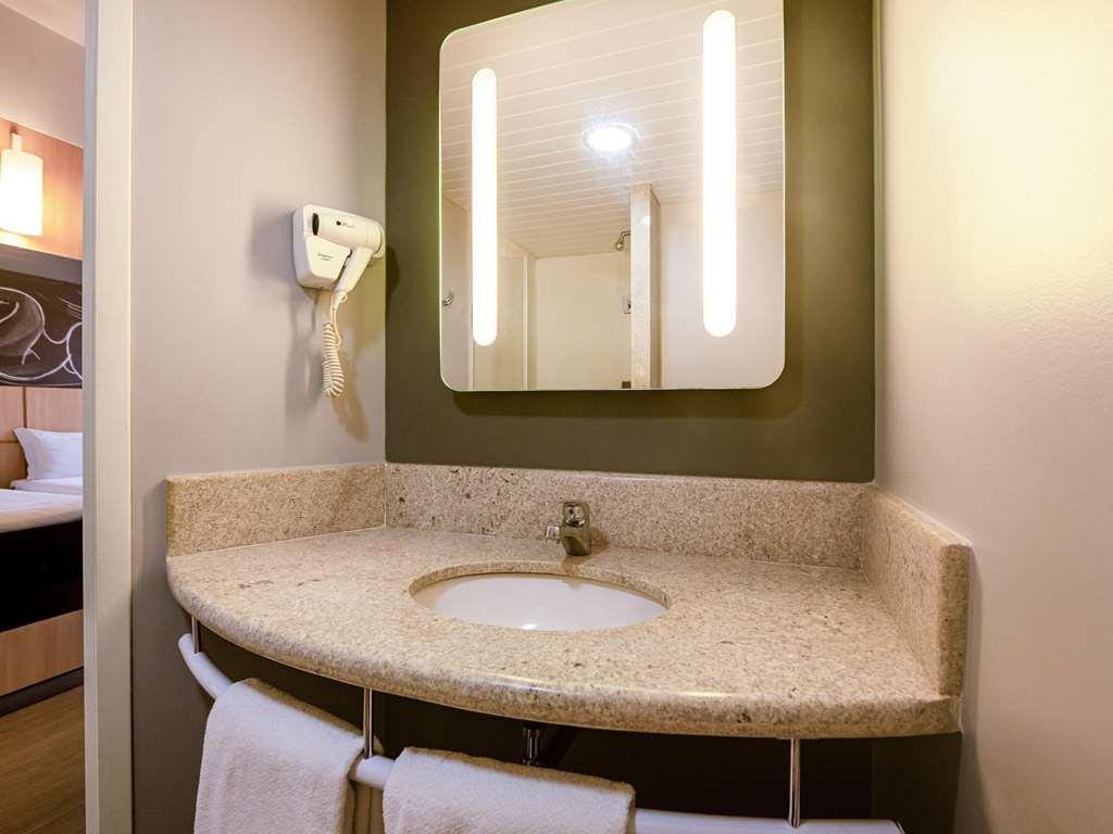Hotel Ibis Guaratingueta Aparecida - Circuito Da Fe Zimmer foto