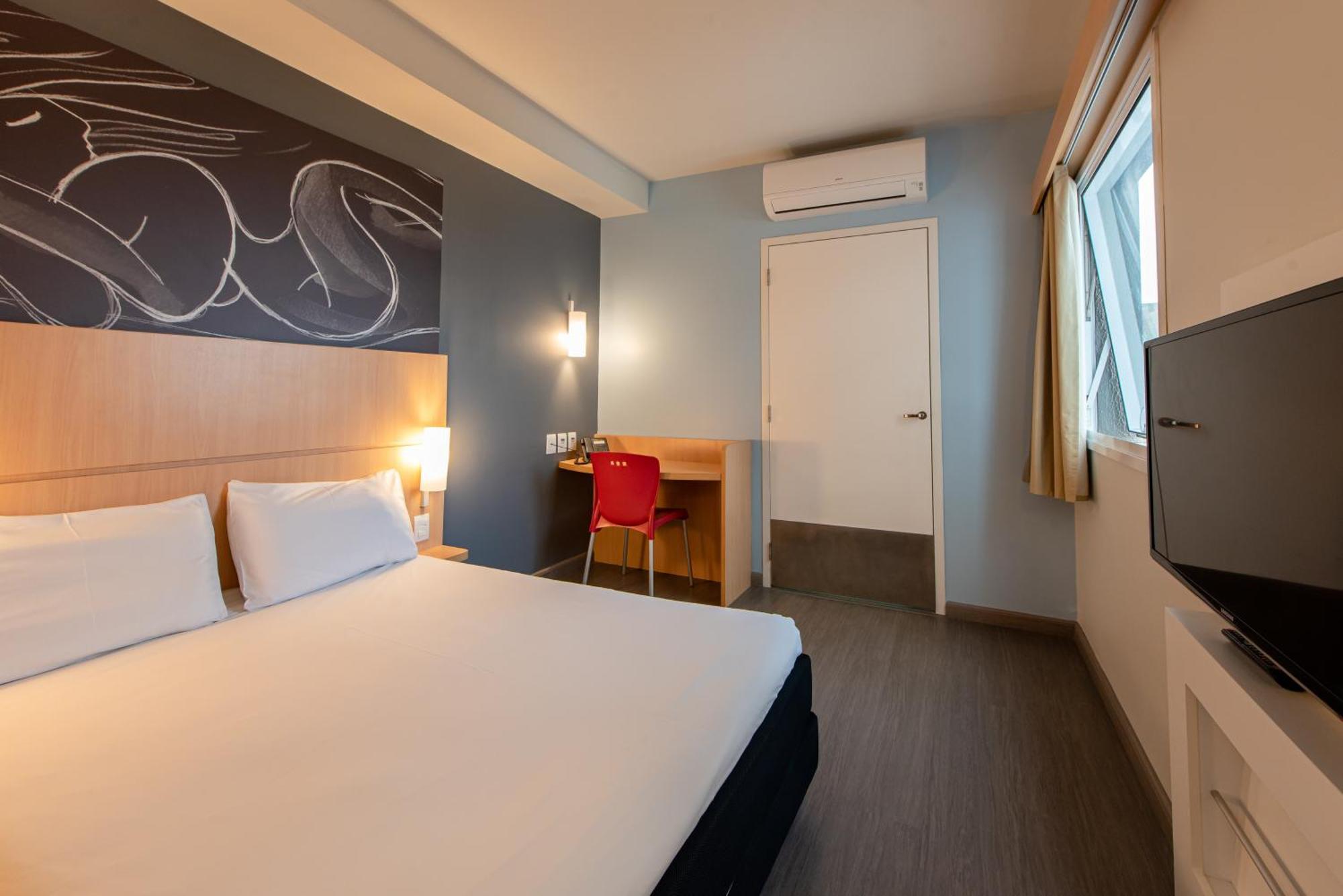 Hotel Ibis Guaratingueta Aparecida - Circuito Da Fe Exterior foto